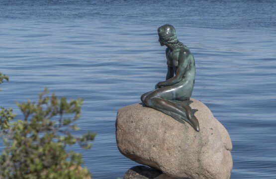 The Little Mermaid statue in Copenhagen